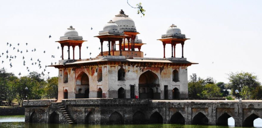 Shiv Mandir Lake, Panipat, Haryana - Vushii.com Shiv Mandir Lake, Panipat, Haryana - Vushii.com